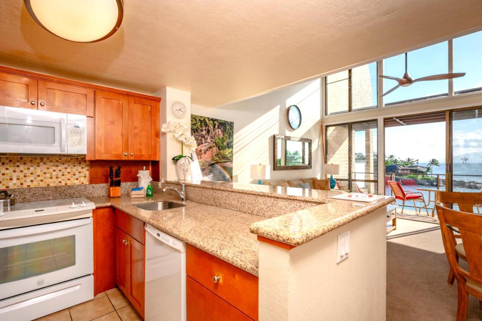 Kbm Resorts Free Car Napili Point Nap-C18 Ocean Front Spacious Villa 卡普鲁亚 外观 照片