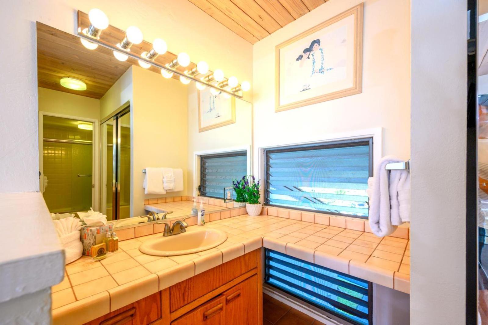 Kbm Resorts Free Car Napili Point Nap-C18 Ocean Front Spacious Villa 卡普鲁亚 外观 照片